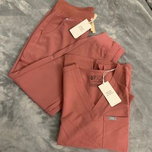 Figs scrubs Mauve